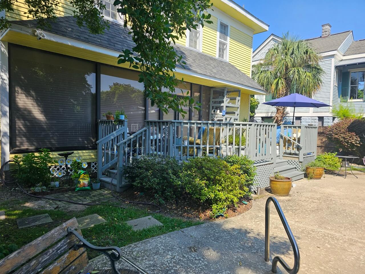 Screened porch before 2 Large