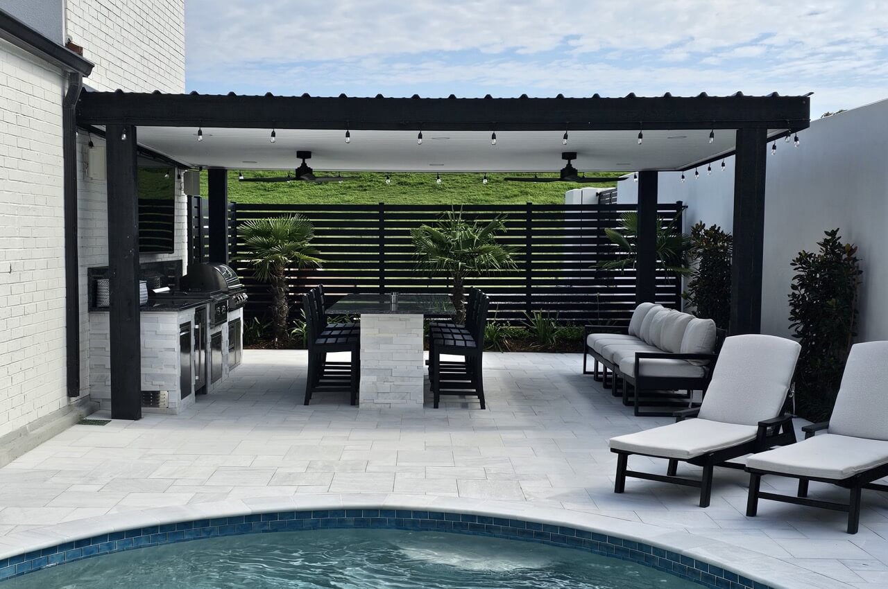 contemporary after Large